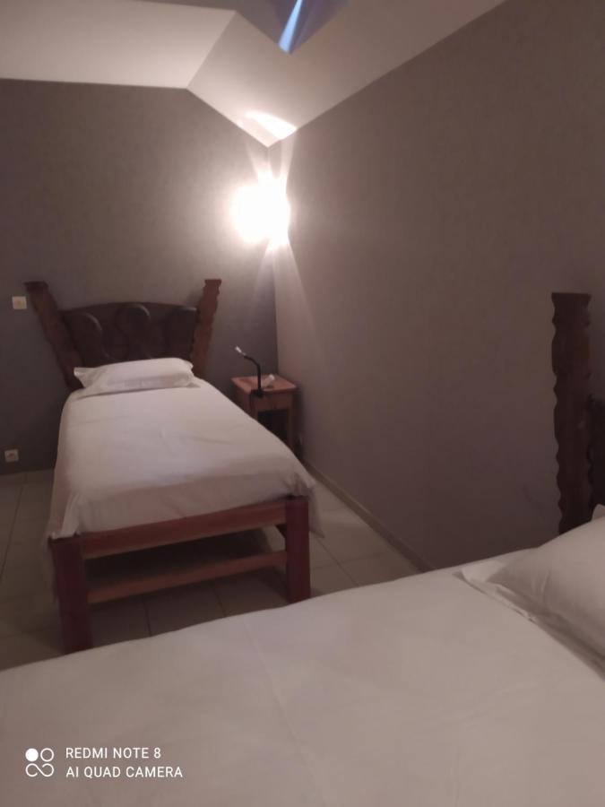Le Saloon Ξενοδοχείο Chazey-sur-Ain Εξωτερικό φωτογραφία